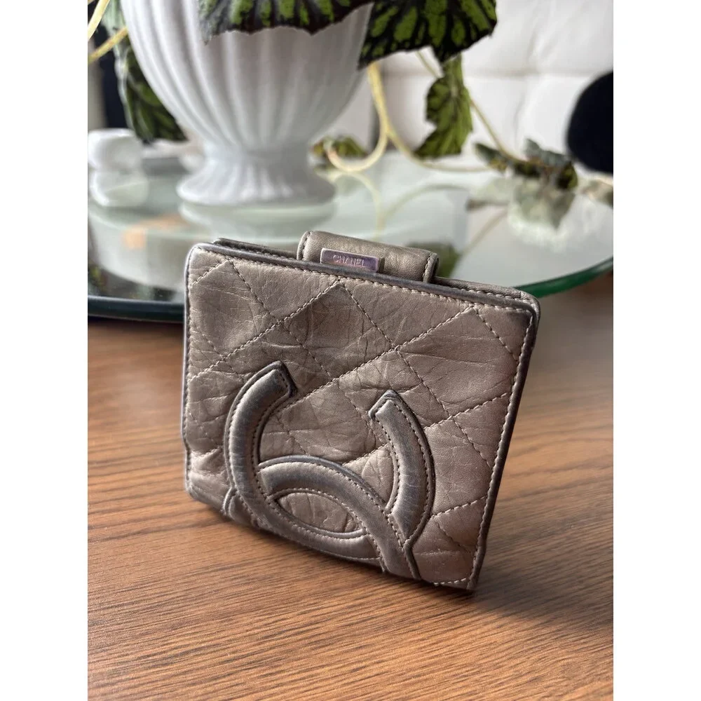CHANEL vintage cambon